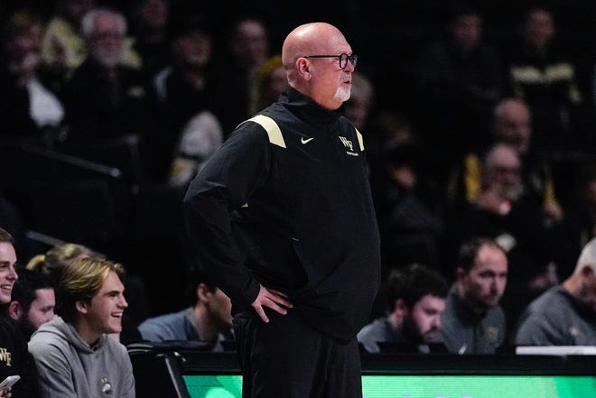 Feb 26, 2025; Winston-Salem, North Carolina, USA; Wake Forest Demon Deacons head coach Steve Forbes during the first half against the Virginia Cavaliers at Lawrence Joel Veterans Memorial Coliseum. Mandatory Credit: Jim Dedmon-Imagn Images